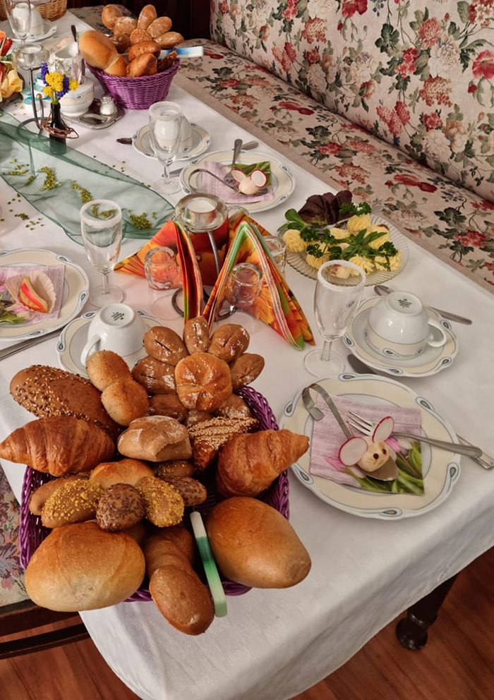 Frühstück im Café in Stollberg
