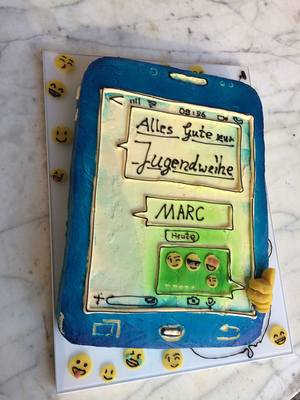Handytorte zur Jugendweihe&hellip;